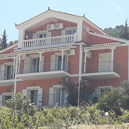 Myrtos Hotel Divarata Eksteriør bilde