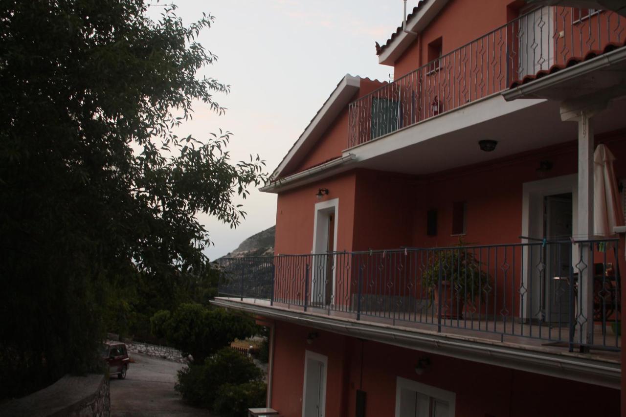 Myrtos Hotel Divarata Eksteriør bilde