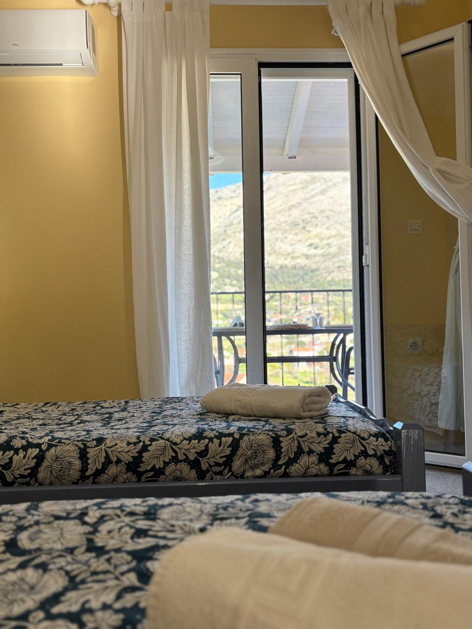 Myrtos Hotel Divarata Eksteriør bilde